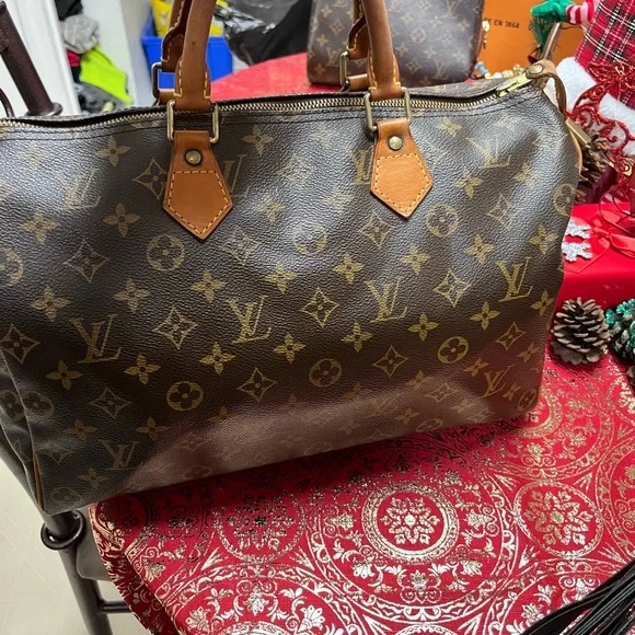 Louis Vuitton speedy 35 - Picture 10 of 16